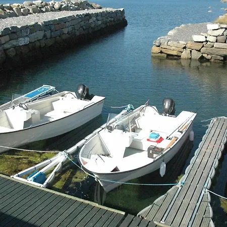 Holiday home 6 Person In Aram-by Traum